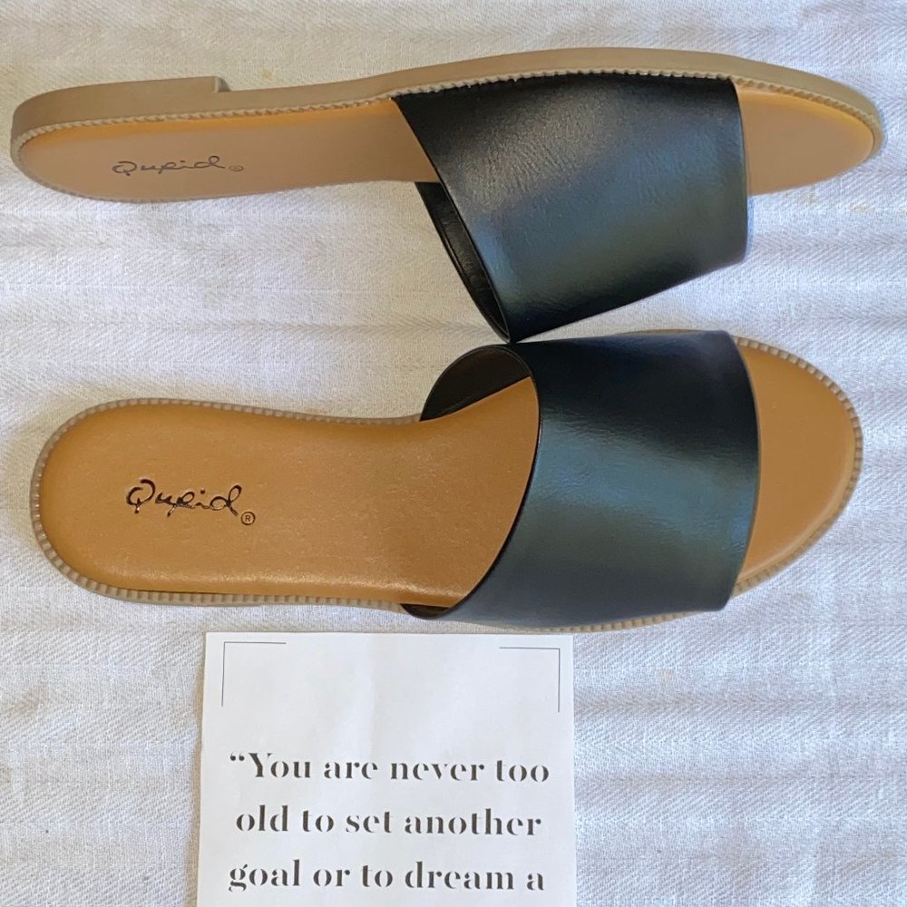 Qupid Sandals